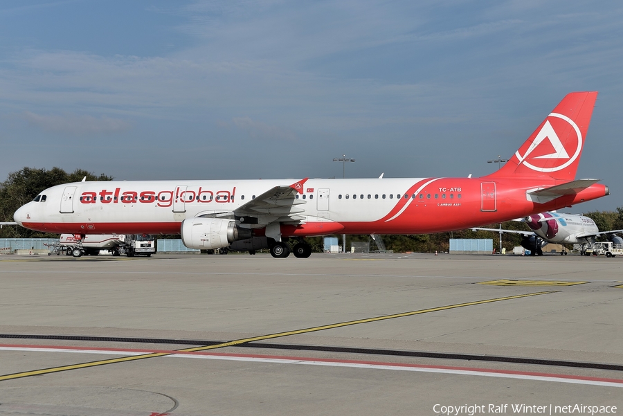 Atlasjet Airbus A321-211 (TC-ATB) | Photo 306633