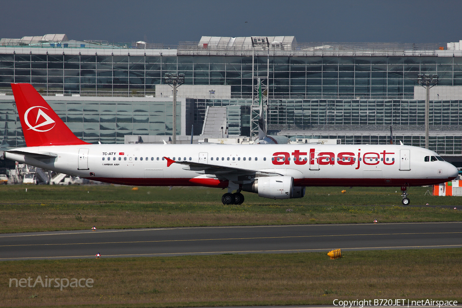 Atlasjet Airbus A321-211 (TC-ATY) | Photo 56348