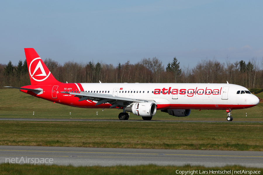 Atlasjet Airbus A321-211 (TC-ATY) | Photo 72491