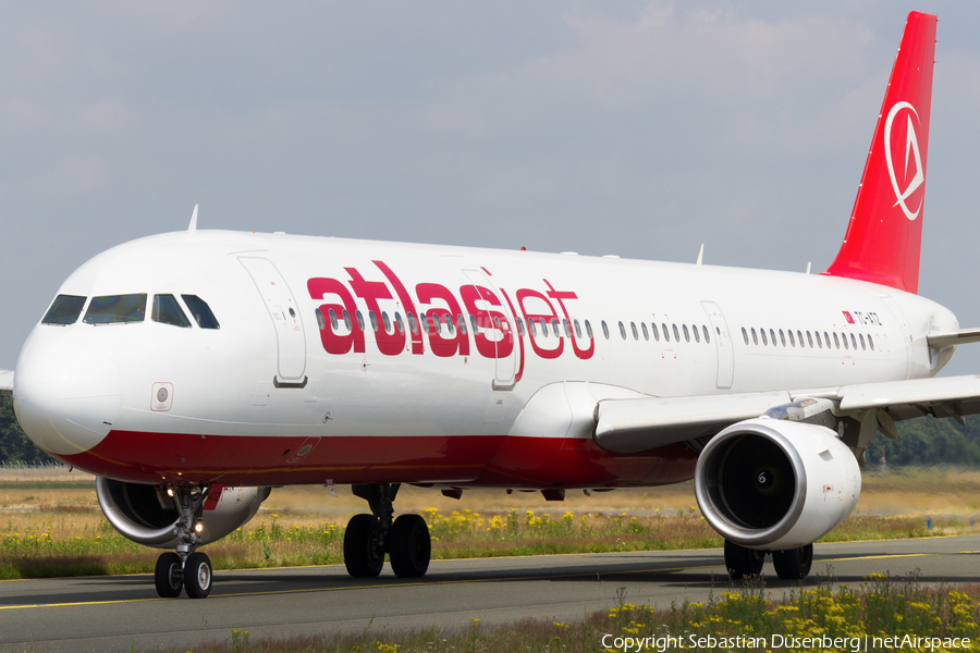 Atlasjet Airbus A321-211 (TC-ATZ) | Photo 165082