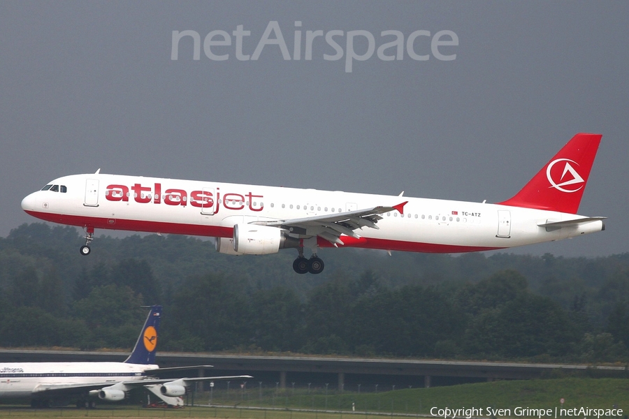 Atlasjet Airbus A321-211 (TC-ATZ) | Photo 50803