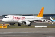 Pegasus Airlines Airbus A320-214 (TC-DCJ) at  Hamburg - Fuhlsbuettel (Helmut Schmidt), Germany