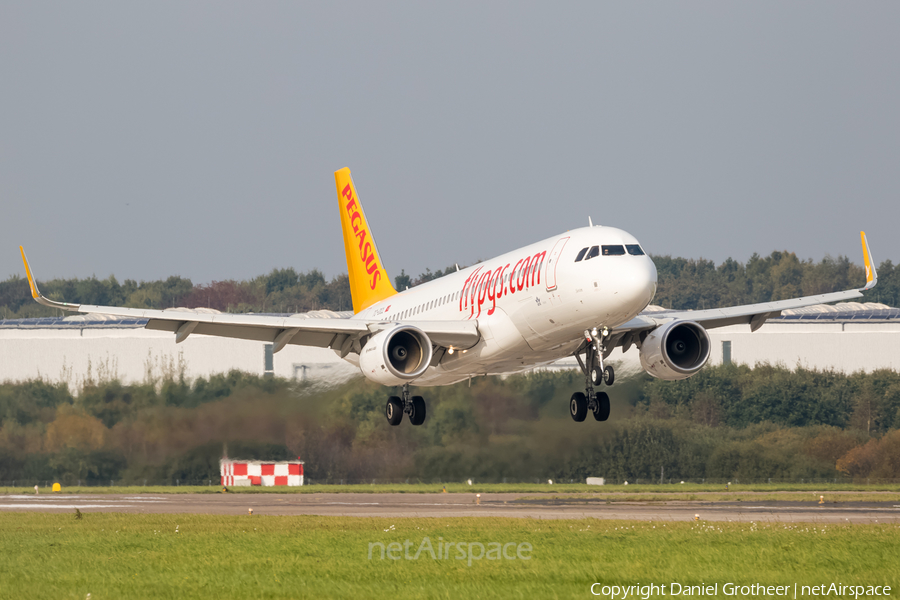 Pegasus Airlines Airbus A320-214 (TC-DCL) | Photo 128190