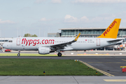 Pegasus Airlines Airbus A320-214 (TC-DCL) at  Hamburg - Fuhlsbuettel (Helmut Schmidt), Germany