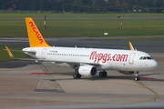 Pegasus Airlines Airbus A320-214 (TC-DCM) at  Hamburg - Fuhlsbuettel (Helmut Schmidt), Germany