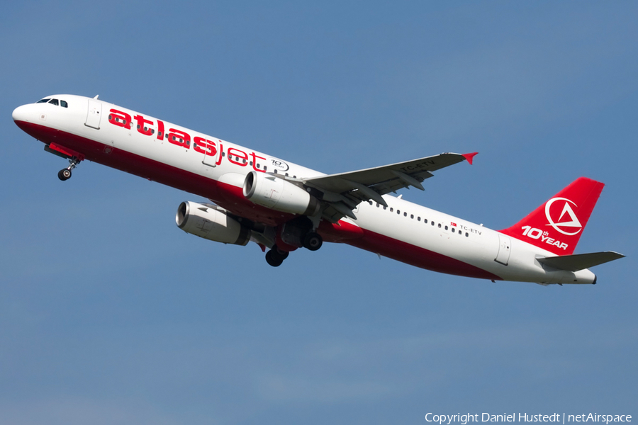 Atlasjet Airbus A321-231 (TC-ETV) | Photo 539690