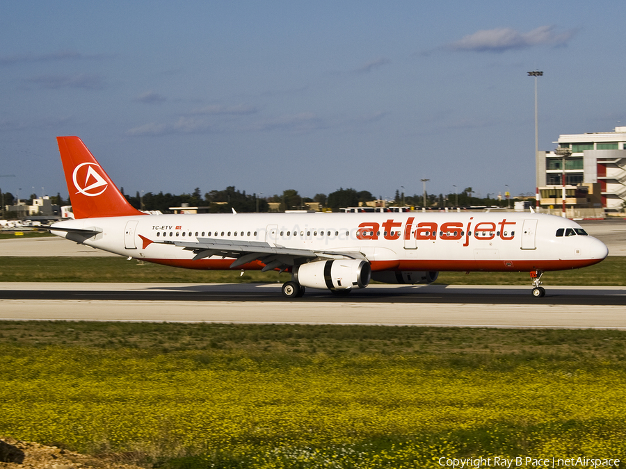 Atlasjet Airbus A321-231 (TC-ETV) | Photo 35389