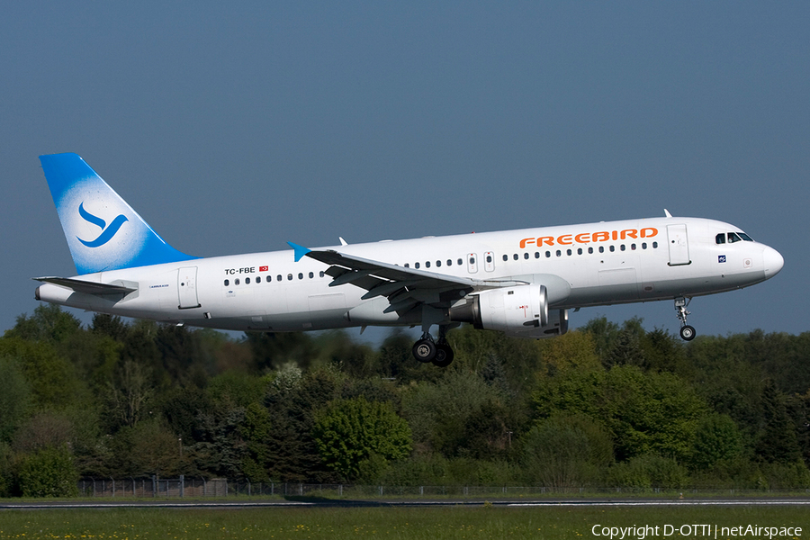 Freebird Airlines Airbus A320-212 (TC-FBE) | Photo 257172
