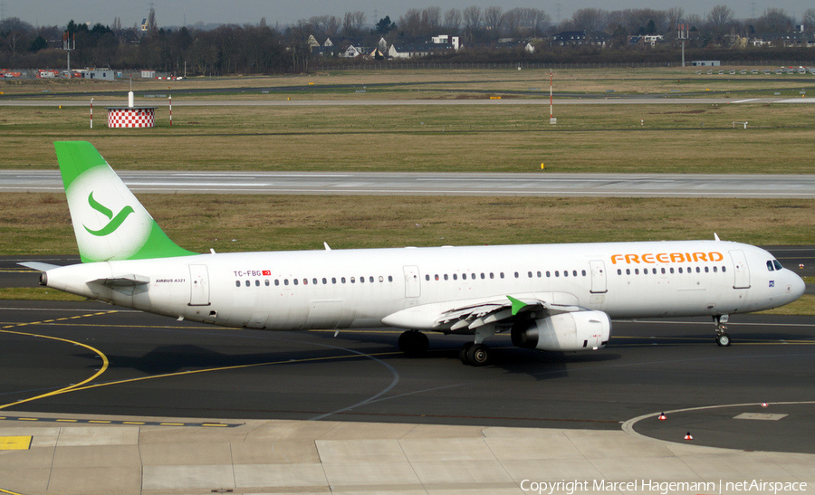 Freebird Airlines Airbus A321-131 (TC-FBG) | Photo 120617