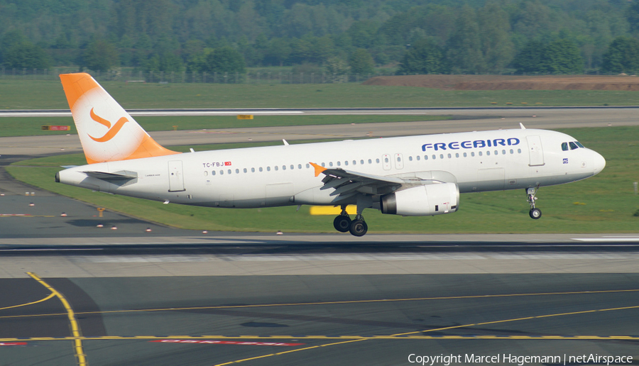 Freebird Airlines Airbus A320-232 (TC-FBJ) | Photo 106402