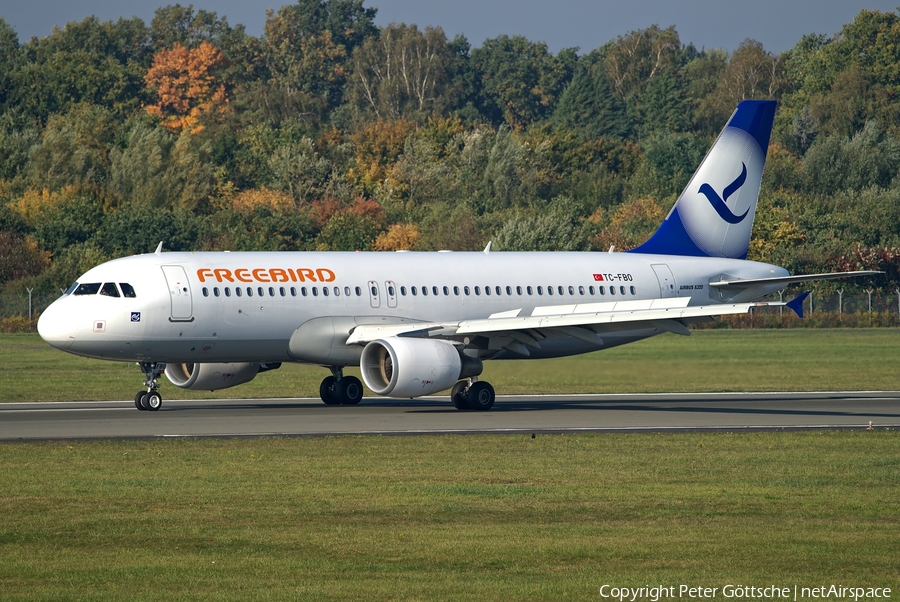 Freebird Airlines Airbus A320-214 (TC-FBO) | Photo 268749