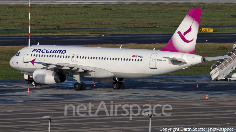 Freebird Airlines Airbus A320-232 (TC-FBR) | Photo 233787