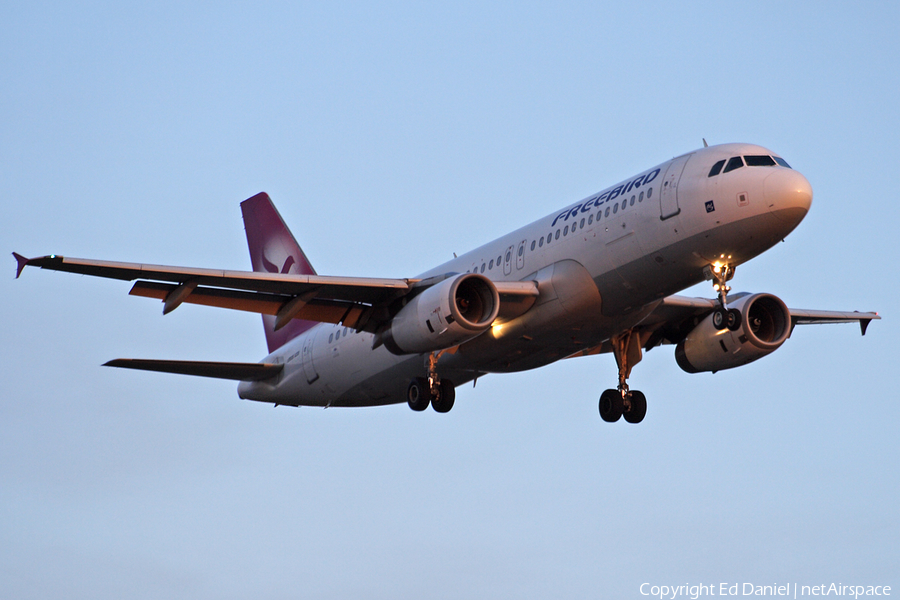 Freebird Airlines Airbus A320-232 (TC-FBR) | Photo 46036