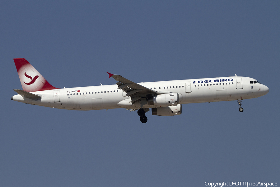 Freebird Airlines Airbus A321-231 (TC-FBT) | Photo 392221