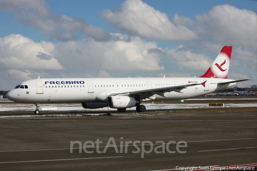 Freebird Airlines Airbus A321-231 (TC-FBT) | Photo 22969