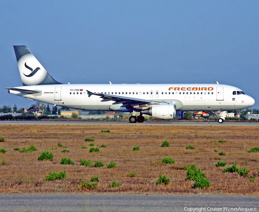 Freebird Airlines Airbus A320-214 (TC-FBV) | Photo 135009