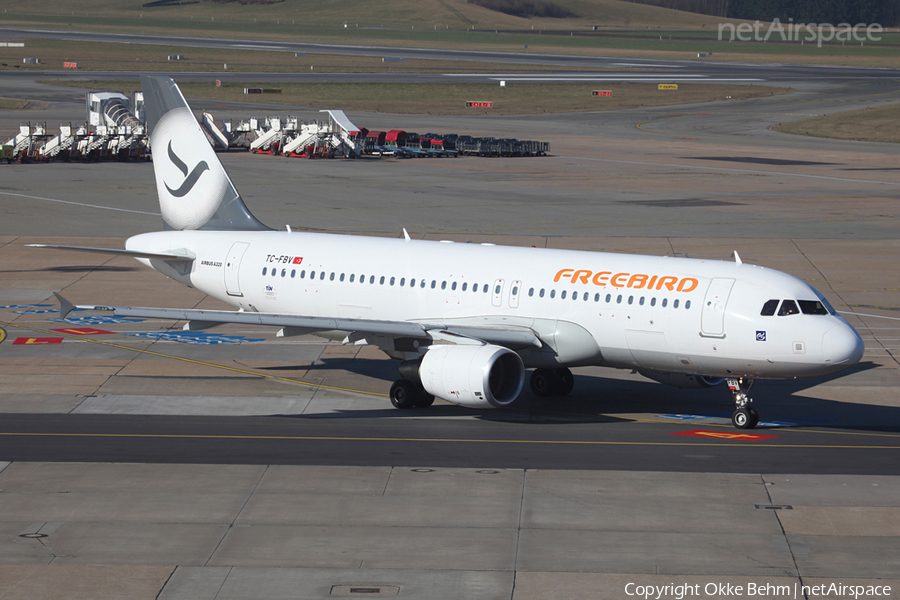 Freebird Airlines Airbus A320-214 (TC-FBV) | Photo 42671