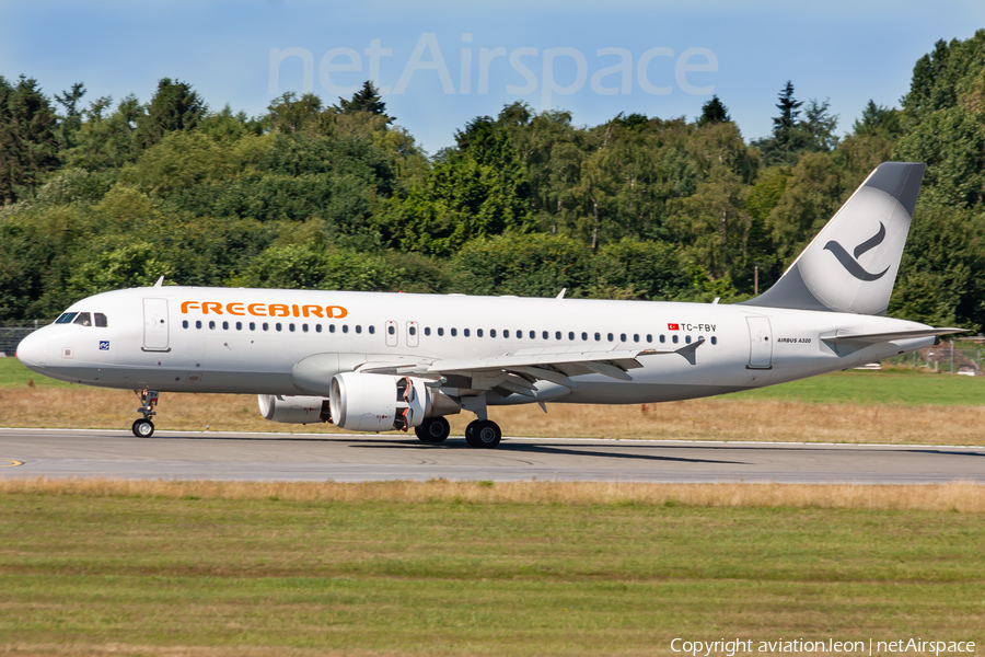 Freebird Airlines Airbus A320-214 (TC-FBV) | Photo 254060