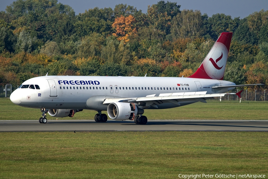 Freebird Airlines Airbus A320-214 (TC-FHB) | Photo 268750