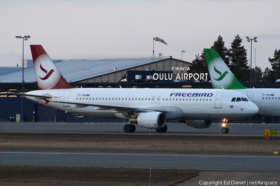 Freebird Airlines Airbus A320-214 (TC-FHB) | Photo 75513