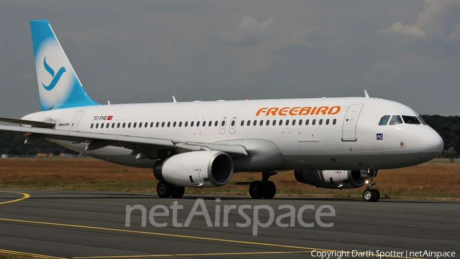 Freebird Airlines Airbus A320-232 (TC-FHE) | Photo 218757