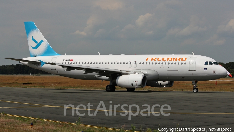 Freebird Airlines Airbus A320-232 (TC-FHE) | Photo 218758