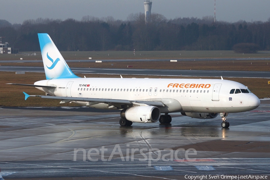 Freebird Airlines Airbus A320-232 (TC-FHE) | Photo 38551