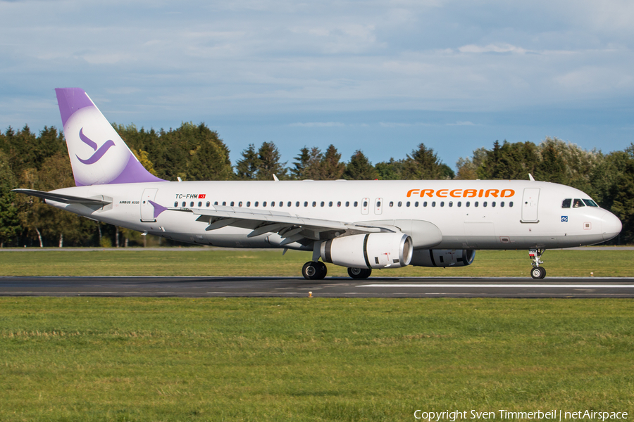 Freebird Airlines Airbus A320-232 (TC-FHM) | Photo 405285