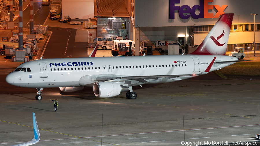 Freebird Airlines Airbus A320-214 (TC-FHN) | Photo 532072