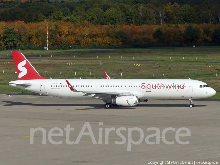 Southwind Airlines Airbus A321-231 (TC-GRD) | Photo 532478