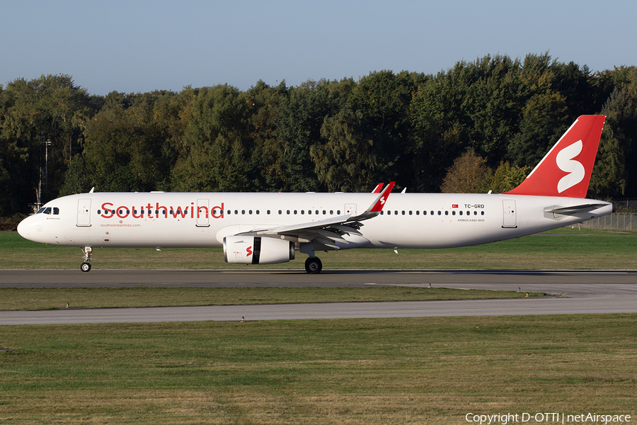 Southwind Airlines Airbus A321-231 (TC-GRD) | Photo 530048
