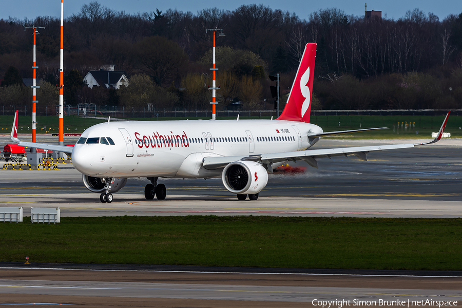Southwind Airlines Airbus A321-253NX (TC-GRE) | Photo 560453