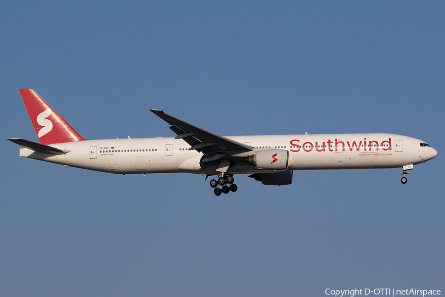 Southwind Airlines Boeing 777-312 (TC-GRU) | Photo 642647