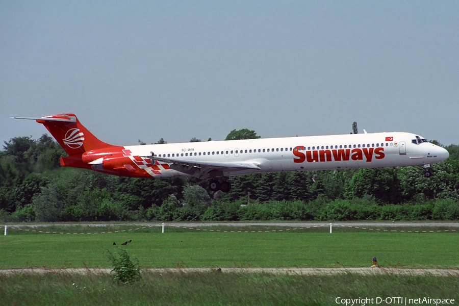 Sunways Intersun McDonnell Douglas MD-83 (TC-INA) | Photo 237590