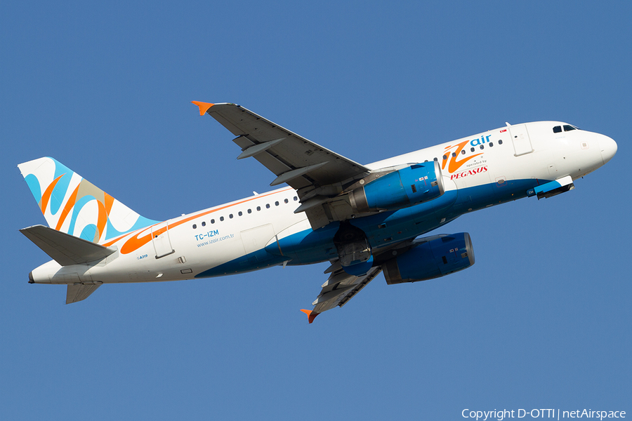 Izair Airbus A319-132 (TC-IZM) | Photo 318349
