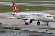 Turkish Airlines Airbus A320-232 (TC-JAI) at  Hamburg - Fuhlsbuettel (Helmut Schmidt), Germany