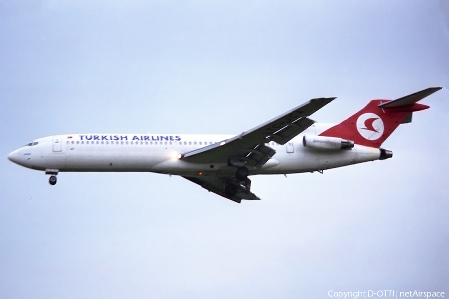 Turkish Airlines Boeing 727-2F2(Adv) (TC-JCA) | Photo 248713