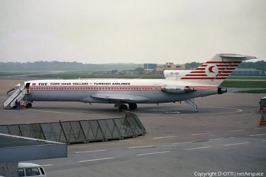 Turkish Airlines Boeing 727-2F2(Adv) (TC-JCD) | Photo 205405