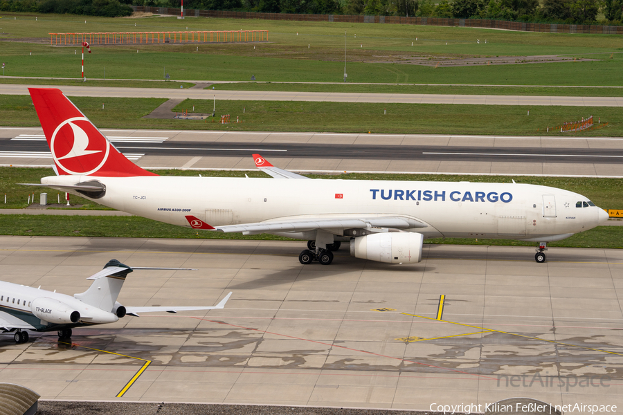 Turkish Cargo Airbus A330-243F (TC-JCI) | Photo 523148