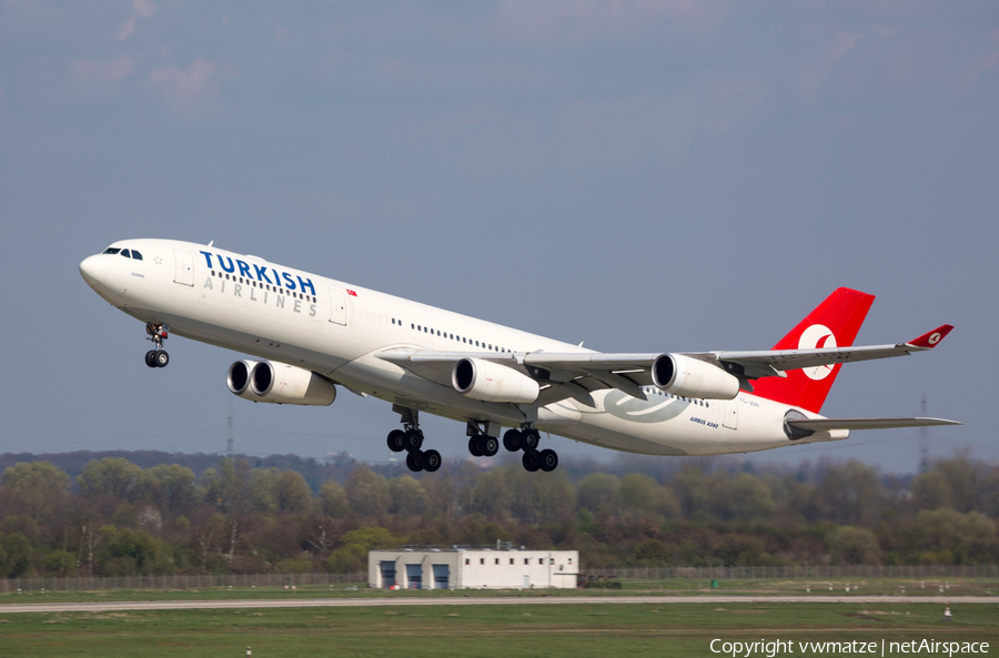 Turkish Airlines Airbus A340-313X (TC-JDN) | Photo 429787