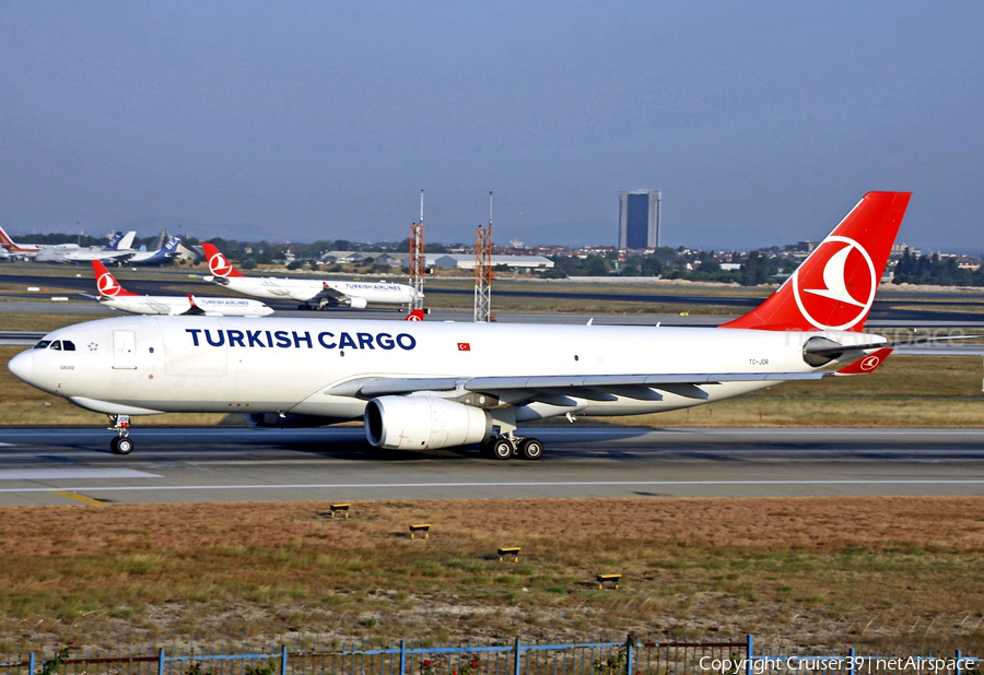 Turkish Cargo Airbus A330-243F (TC-JDR) | Photo 310425