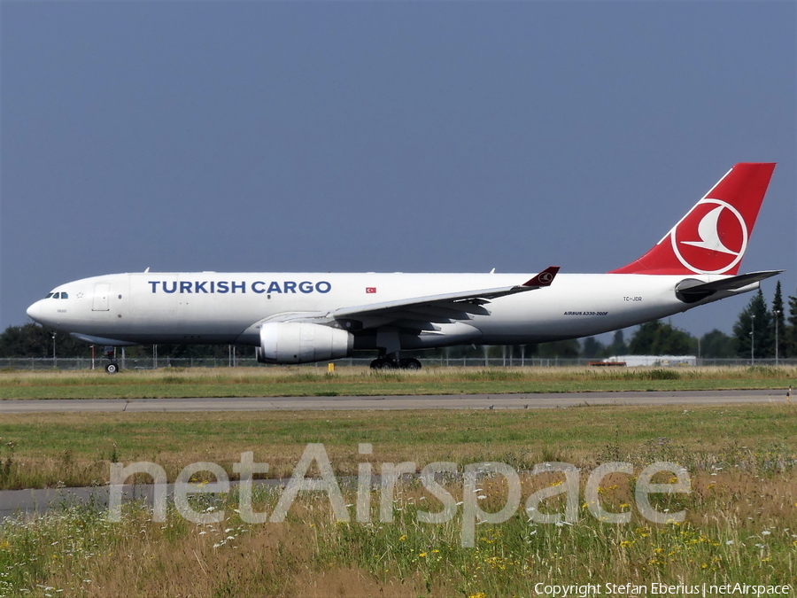 Turkish Cargo Airbus A330-243F (TC-JDR) | Photo 398469