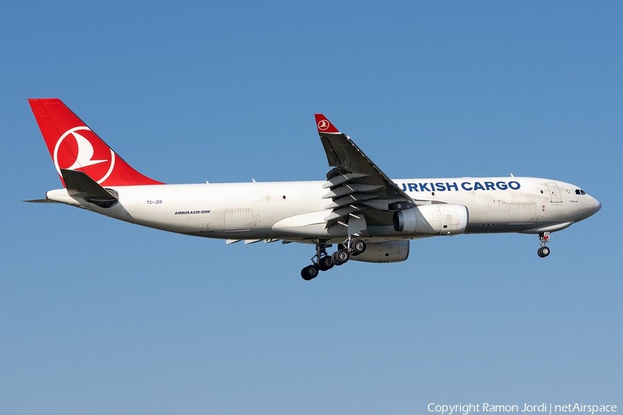 Turkish Cargo Airbus A330-243F (TC-JDS) | Photo 413165