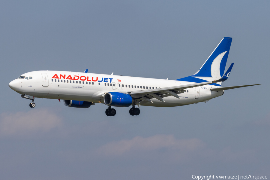 AnadoluJet Boeing 737-8F2 (TC-JFJ) | Photo 513025