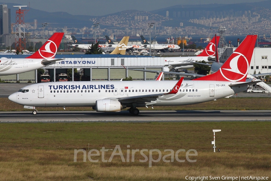 Turkish Airlines Boeing 737-8F2 (TC-JGA) | Photo 277443