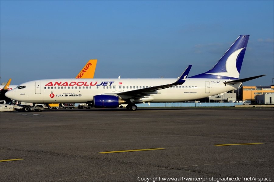 AnadoluJet Boeing 737-8F2 (TC-JGC) | Photo 566911