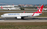Turkish Airlines Boeing 737-8F2 (TC-JGG) at  Istanbul - Ataturk, Turkey