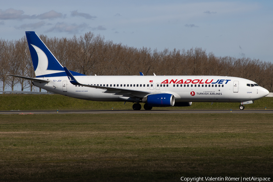 AnadoluJet Boeing 737-8F2 (TC-JGV) | Photo 557690
