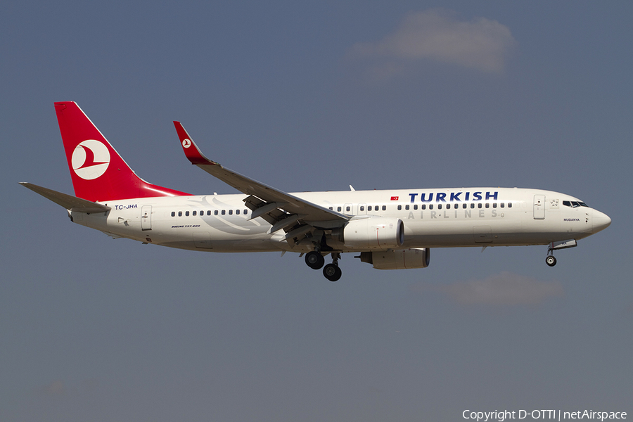 Turkish Airlines Boeing 737-8F2 (TC-JHA) | Photo 316920