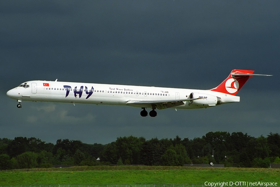 Turkish Airlines McDonnell Douglas MD-90-30 (TC-JHB) | Photo 360791